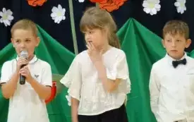 Wszystkie kwiaty dla mamy i taty od przedszkolak&oacute;w z Godowa 18