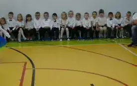 Wszystkie kwiaty dla mamy i taty od przedszkolak&oacute;w z Godowa 43
