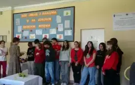 Jedzmy zdrowo i kolorowo - program edukacyjny w PSP w Godowie 6
