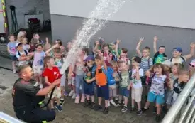 Przedszkolaki z Chybic z wizytą w Ochotniczej Straży Pożarnej w Nieczulicach 8