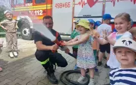 Przedszkolaki z Chybic z wizytą w Ochotniczej Straży Pożarnej w Nieczulicach 15