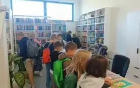 Wycieczka do Gminnej Biblioteki Publicznej w Pawłowie 18