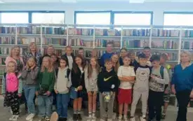 Wycieczka do Gminnej Biblioteki Publicznej w Pawłowie 23