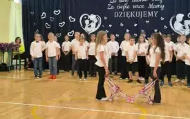 Dzień Mamy i Taty w PSP im. W. Pomianowskiej w Radkowicach 2
