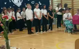 Dzień Mamy i Taty w PSP im. W. Pomianowskiej w Radkowicach 9