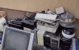 Zbi&oacute;rka elektrośmieci 10