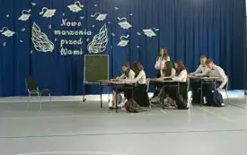 Pożegnanie absolwent&oacute;w w PSP Jadowniki 6