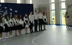Pożegnanie absolwent&oacute;w w PSP Jadowniki 12