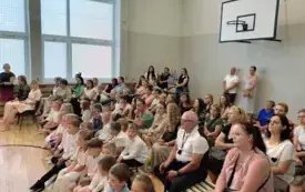Zakończenie roku szkolnego w Oddziałach Przedszkolnych w Publicznej Szkole Podstawowej w Łomnie 16