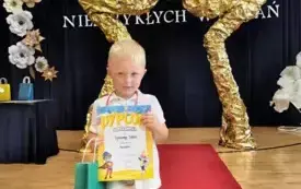 Zakończenie roku szkolnego w Oddziałach Przedszkolnych w Publicznej Szkole Podstawowej w Łomnie 22