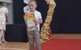 Zakończenie roku szkolnego w Oddziałach Przedszkolnych w Publicznej Szkole Podstawowej w Łomnie 38