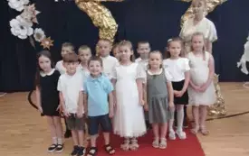 Zakończenie roku szkolnego w Oddziałach Przedszkolnych w Publicznej Szkole Podstawowej w Łomnie 39