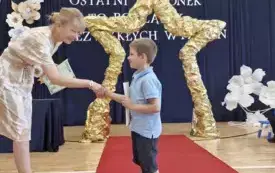 Zakończenie roku szkolnego w Oddziałach Przedszkolnych w Publicznej Szkole Podstawowej w Łomnie 41