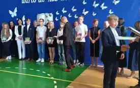 Gminne podsumowanie osiągnięć edukacyjnych uczni&oacute;w za rok szkolny 2024/2025  7