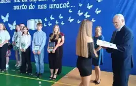 Gminne podsumowanie osiągnięć edukacyjnych uczni&oacute;w za rok szkolny 2024/2025  17