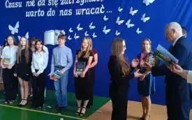 Gminne podsumowanie osiągnięć edukacyjnych uczni&oacute;w za rok szkolny 2024/2025  19