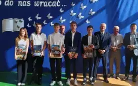 Gminne podsumowanie osiągnięć edukacyjnych uczni&oacute;w za rok szkolny 2024/2025  25