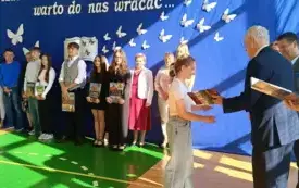 Gminne podsumowanie osiągnięć edukacyjnych uczni&oacute;w za rok szkolny 2024/2025  44