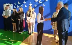 Gminne podsumowanie osiągnięć edukacyjnych uczni&oacute;w za rok szkolny 2024/2025  50