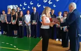 Gminne podsumowanie osiągnięć edukacyjnych uczni&oacute;w za rok szkolny 2024/2025  56