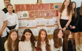 Narodowe Czytanie w Chybicach 7
