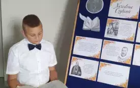 Narodowe czytanie w PSP w Łomnie 3