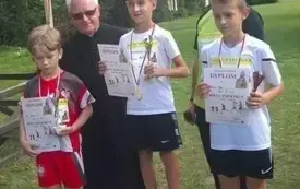 Udział PSP w Godowie w wydarzeniach sportowo- integracyjnych pt. &bdquo;Bieg Papieski&rdquo; i "Świętokrzyscy Herosi" 22