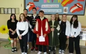 Narodowe Czytanie w PSP w Godowie - spotkanie z tw&oacute;rczością Jana Kochanowskiego 2