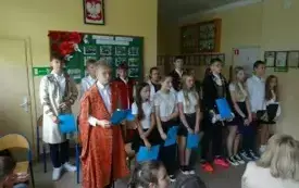 Narodowe Czytanie w PSP w Godowie - spotkanie z tw&oacute;rczością Jana Kochanowskiego 4