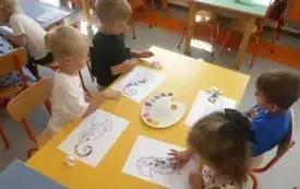 Dzień kropki w przedszkolu 6