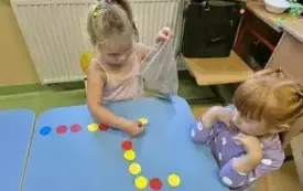 Dzień Kropki u przedszkolak&oacute;w w Chybicach 5