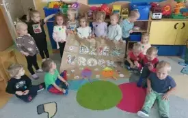 Dzień Kropki u przedszkolak&oacute;w w Chybicach 6