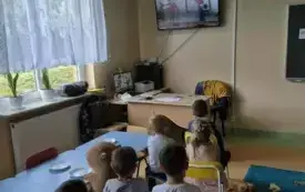 Dzień Kropki u przedszkolak&oacute;w w Chybicach 33