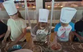 Wycieczka do &bdquo;Kombinatu Formy&rdquo; 15