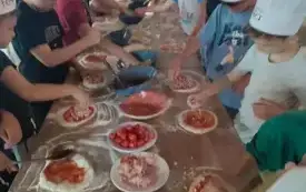 Wycieczka do &bdquo;Kombinatu Formy&rdquo; 16
