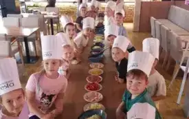 Wycieczka do &bdquo;Kombinatu Formy&rdquo; 71