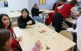 PSP Chybice- Warsztaty tworzenia &bdquo;pająk&oacute;w ludowych&rdquo; w naszej szkole 21
