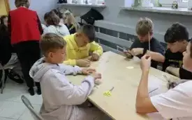PSP Chybice- Warsztaty tworzenia &bdquo;pająk&oacute;w ludowych&rdquo; w naszej szkole 31