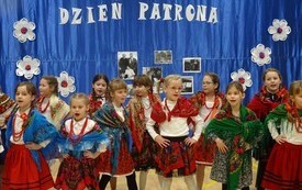 Święto Patrona Szkoły w Radkowicach 7