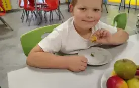 Dzień Jabłka w świetlicy szkolnej  6