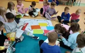 Projekt edukacyjny &bdquo;To jest Polska, tutaj żyjemy&rdquo; w przedszkolu w Chybicach  9