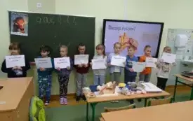 Spotkanie klasy I PSP w Godowie z audiofonolog Iwoną Tomaszewską - Hert 15