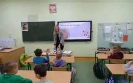 Spotkanie klasy I PSP w Godowie z audiofonolog Iwoną Tomaszewską - Hert 20