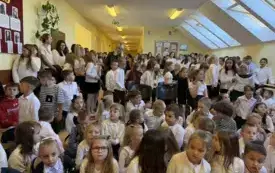 Galeria aktualności &bdquo;Za naukę, kt&oacute;ra uczy myśleć,  i wychowanie, kt&oacute;re uczy być.&rdquo;  10