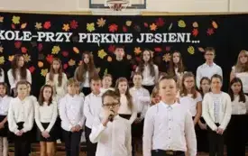 O szkole- przy pięknie jesieni&hellip; Akademia z okazji Dnia Nauczyciela w Publicznej Szkole Podstawowej im. Feliksa Szczęsnego Karnickiego w Chybicach 9