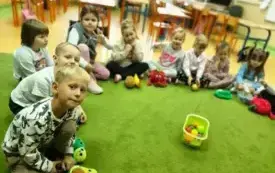 PSP Chybice- Światowy Dzień Owoc&oacute;w i Warzyw u przedszkolak&oacute;w 3
