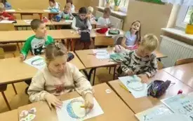 PSP Chybice- Światowy Dzień Owoc&oacute;w i Warzyw u przedszkolak&oacute;w 4