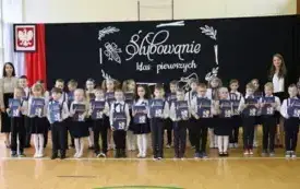 PSP Chybice- Uroczyste ślubowanie uczni&oacute;w klas pierwszych 2