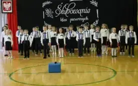 PSP Chybice- Uroczyste ślubowanie uczni&oacute;w klas pierwszych 32