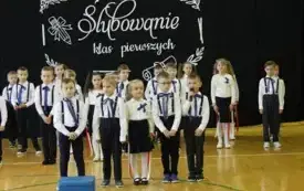 PSP Chybice- Uroczyste ślubowanie uczni&oacute;w klas pierwszych 34